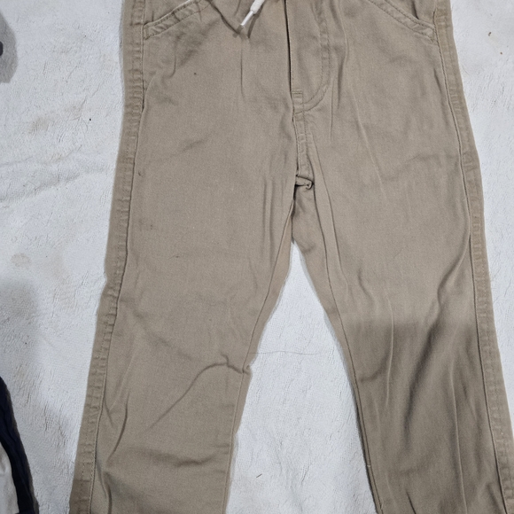 Lot Of Boys Size 4t Clothing - Picture 11 of 12